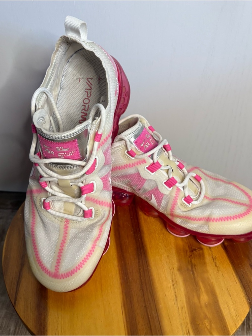 Nike Air VaporMax Athletic Shoes Hot Pink Size 8 Athletic Athleisure Supportive